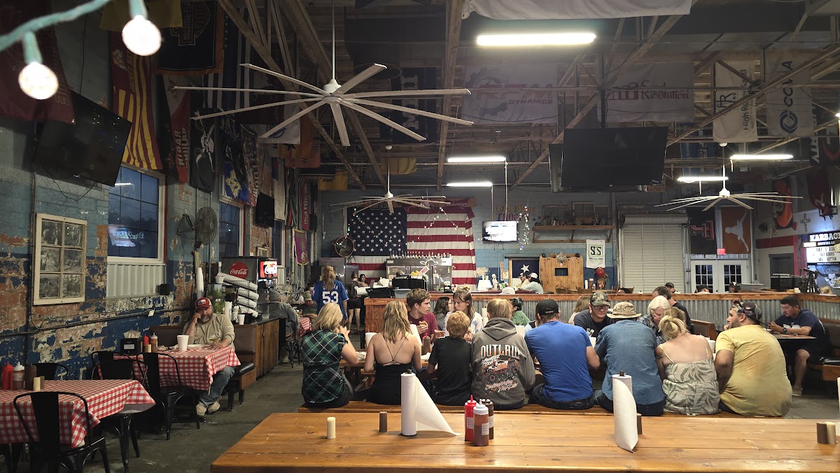 Poor Daddy’s Smokehouse BBQ